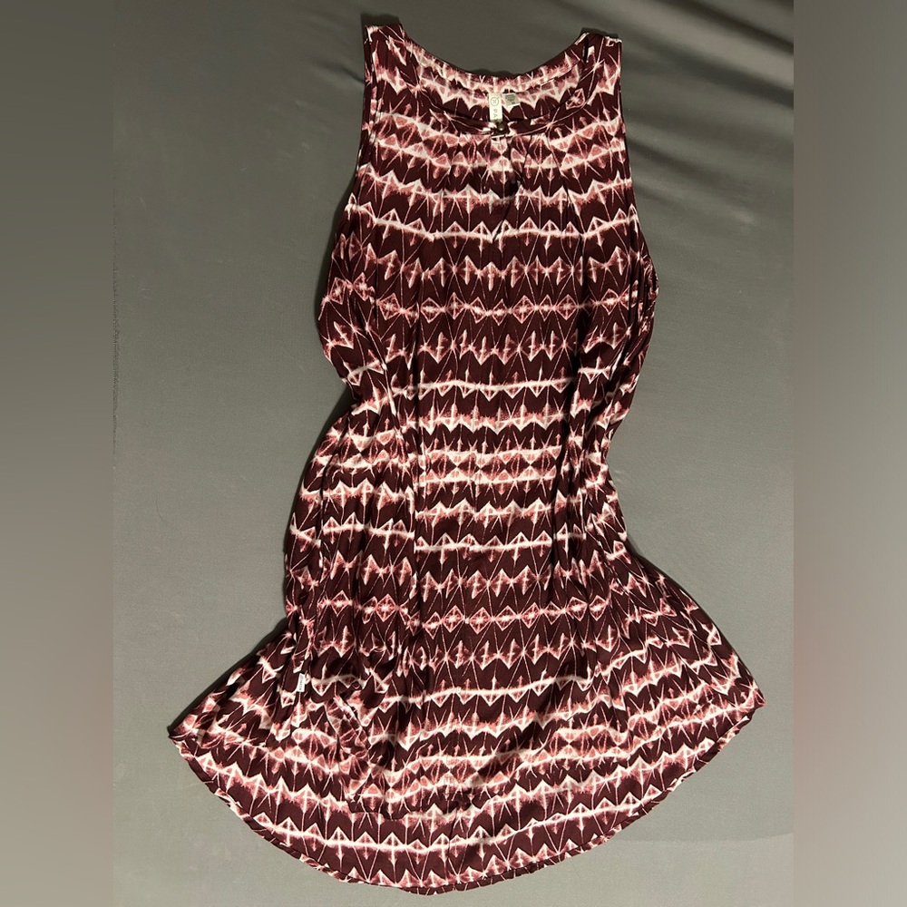 Paxton maroon, pink, and white dress with pockets